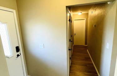 Full HOME with 2 KING BEDS and a POOL - Foto 20