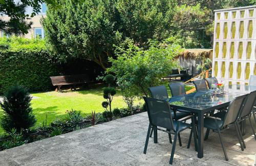 KJ Ferienwohnung bis 10P-Zentral-Garten-WIFI-Parken-Grill - Foto 1