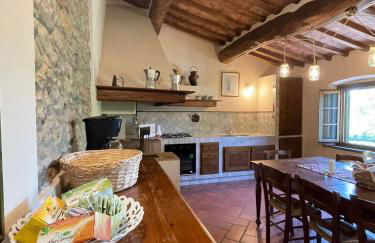 Podere I Sorbi, Spacious Tuscan Villa in Lajatico, Near Pisa & Volterra - Foto 30