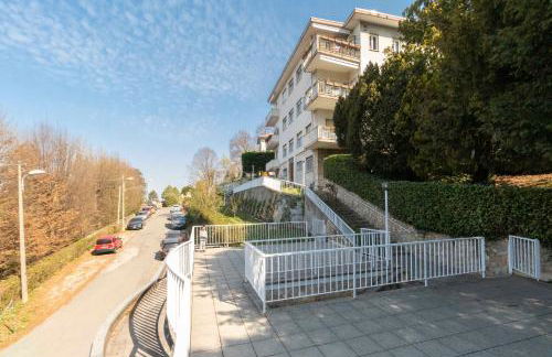 GuestHost - Charming apartment with parking! - Photo 33