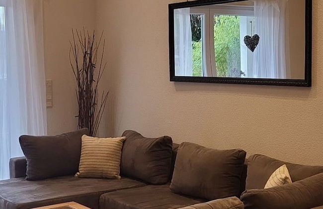 Cozy Holiday Home in Willersdorf With Pond - Photo 7