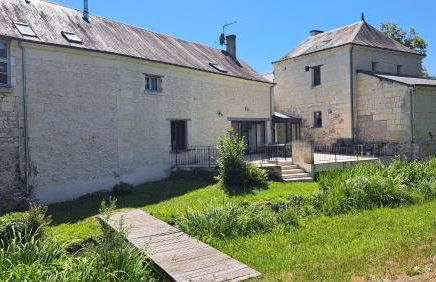 Belle demeure avec piscine à Bourgueuil 5 ch/10 p - Foto 1