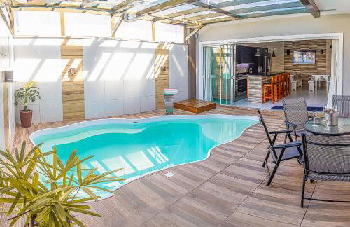 sobrado com piscina aquecida a poucos metros mar - Foto 1