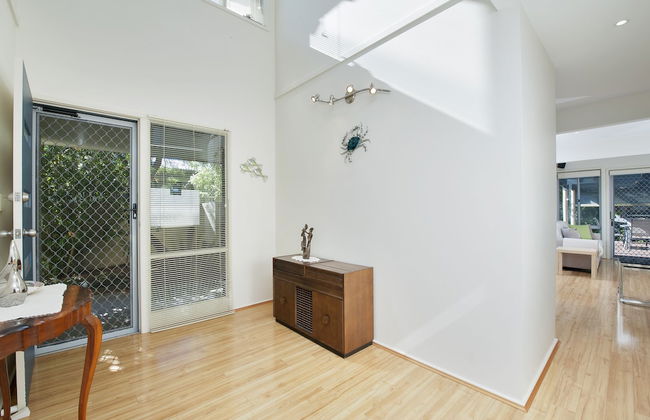 Sea Whispers - Photo 24