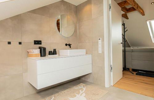 Alb Appartement - gemütliche Wohnung mit Balkon - Foto 10