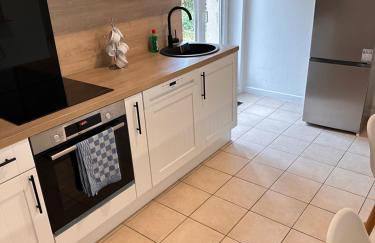 Maison cosy avec jardin, wifi et parking gratuit - Photo 9