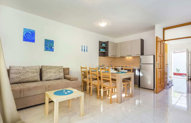 Charming Home With Swimming Pool and Beautiful Covered Terrace - Foto 6