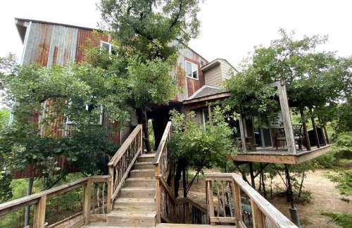 Luxury Tree House Rental in Lindale Ideal for Glamping in Texas - Foto 32