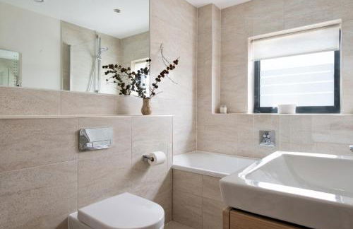 Lakeside property with spa access on a nature reserve Driftwood BV09 - Photo 12