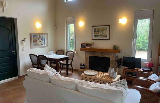 Secluded Seaside Villa w Garden Sea-sunset View - Foto 12