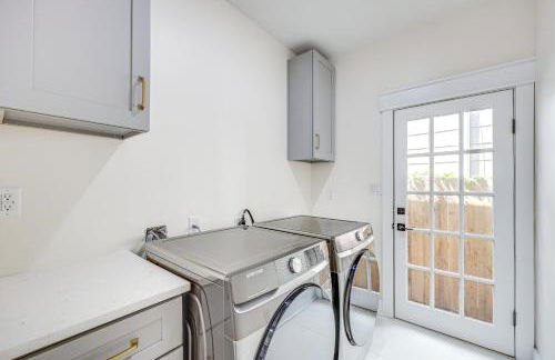 2 Blocks from Riverwalk 1 Mile to SA Downtown - Photo 25