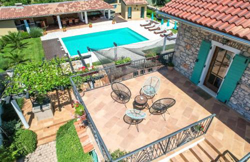 Božini dvori- Villa with Pool, Sauna , Jacuzzi and multifunkcional sport Court - Foto 5
