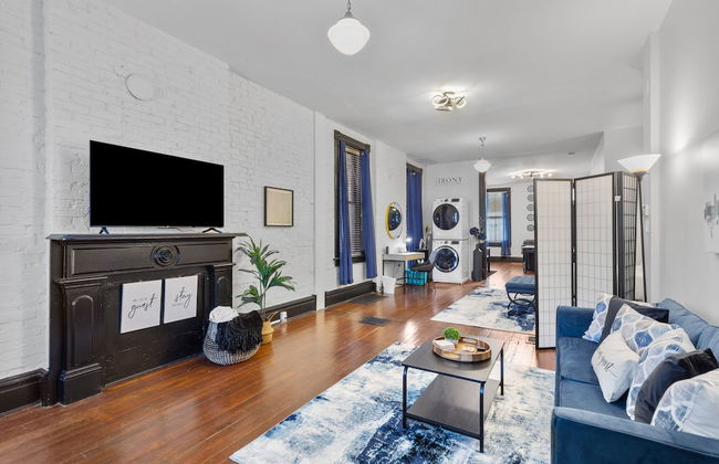 Charming Studio on Cherokee Street - JZ Vacation Rentals - Photo 18