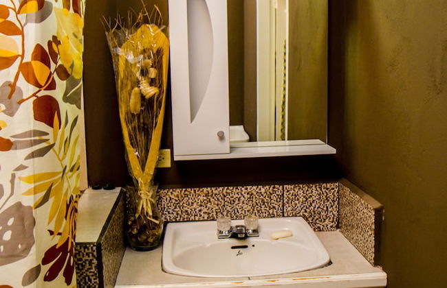 Port of Spain Sunny Guest Apartment - Foto 6