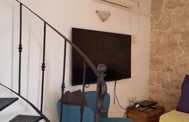 Green Marble Pool Cottage 3 BR in 2 adjoining stone buildings on a 2 acre private land - Foto 36