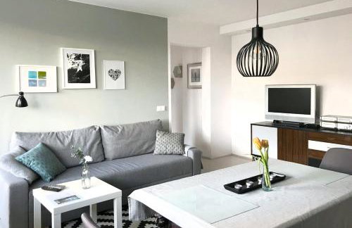 Emilka z widokiem na Pałac Kultury - Foto 1