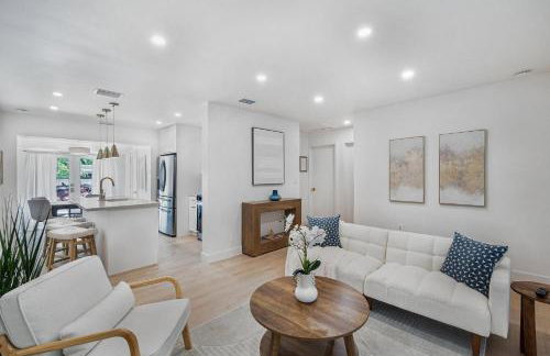 Chic Villa Nina 2 bedrooms 2 baths in Miami! - Foto 1