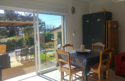 gite LAPAZ/jacuzzi privé/piscine - Foto 23