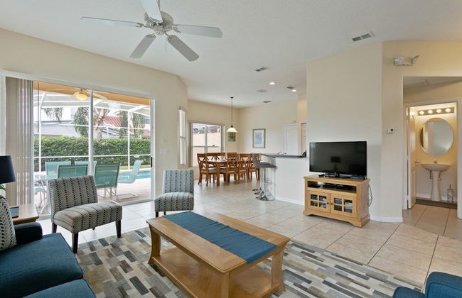 5BR Pool Home in Tuscan Hills by SHV-730 - Photo 13