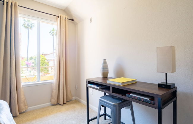 La Jolla UTC 42 - Photo 16