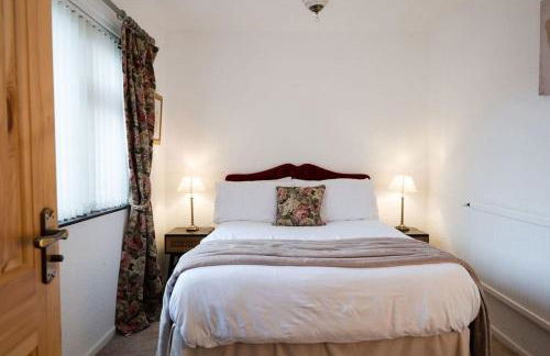 Red Pump Cottage - 3 bedroom, sleeps 6, private garden - Foto 46