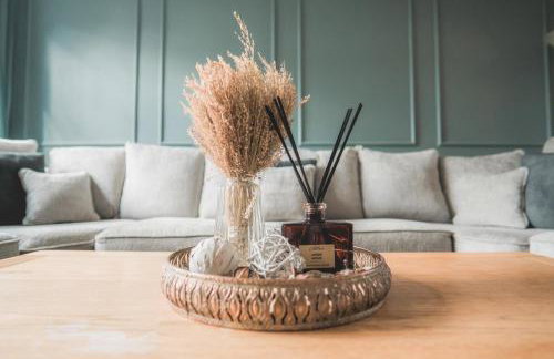 The BEST house in Bury - Photo 6