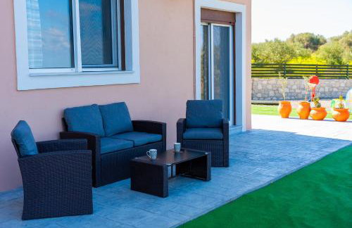 Violetta - Nature's Palace with private pool & view - Photo 54