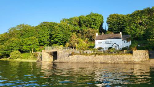 Beach Cottage, with stunning views - Foto 1