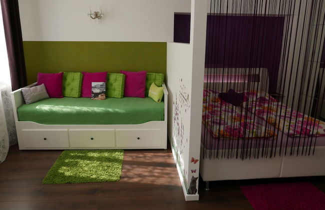 GoVienna Small Modern Apartment - Foto 12