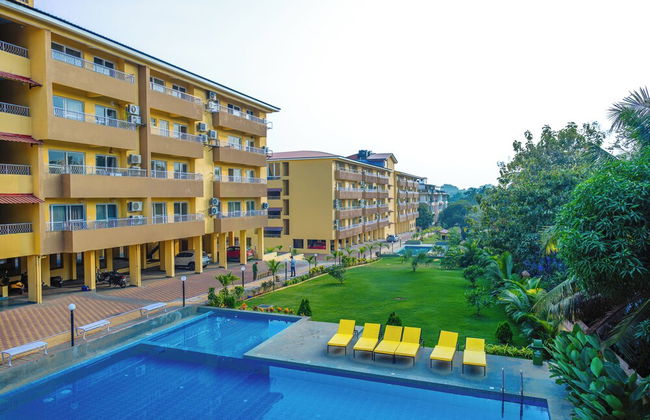 Alaya Stays Veera Serina 3 BHK with Pool - Foto 54