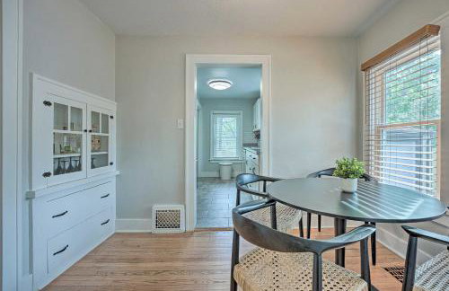 Benton Harbor Gracie Cottage with Hot Tub and Yard! - Foto 8