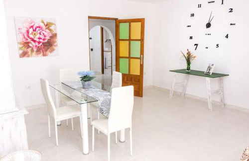 Villa El Arenal a 3 min de la Playa - Foto 17