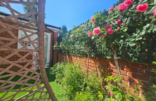 A Home Away From Home - Photo 10