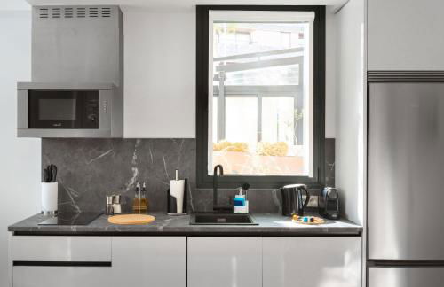 Limehome Madrid Calle de Bolivia - Foto 19