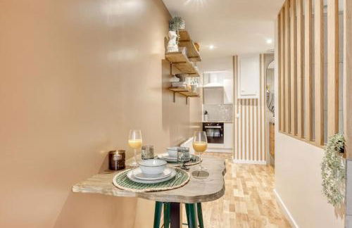 Love Life Room-Jacuzzi-Netflix-Accès-24/7-Privé - Foto 30