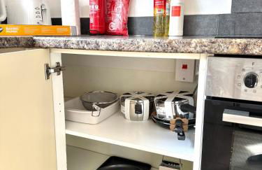 Rushden Home - Perfect for Contractors - Free Parking - Sleeps 5 - Garden - Netflix and HDR TV - Foto 31