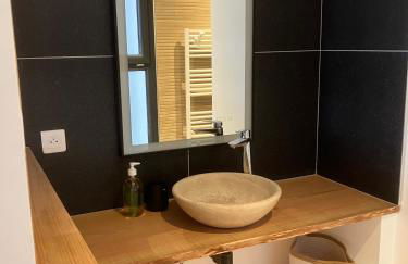 T2 vue sur le port jacuzzi terrasse et parking - Foto 22