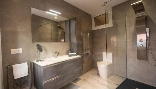 Piso de diseño en el centro de Puigcerdà - Foto 5, Shower