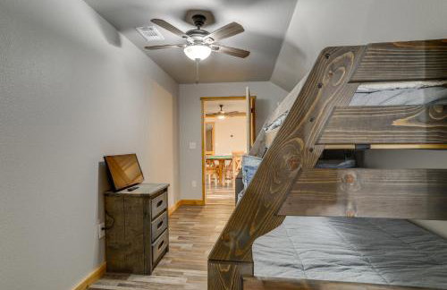 Greers Ferry Lake Access and Deck Group Getaway! - Foto 23