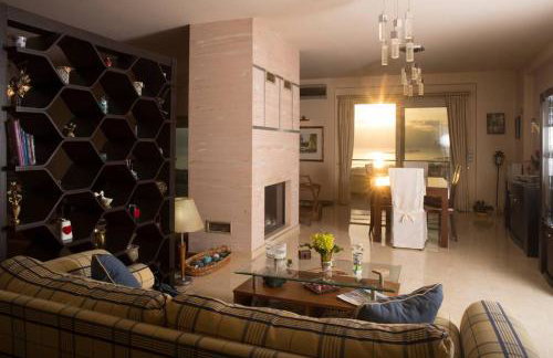 Modern Luxury Villa with Pool, just 5min to sea - Foto 6