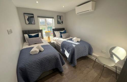 Aisiki Apartments at Stanhope Road, North Finchley, Airconditioned Multiple 2 or 3-Bedroom, Pet Friendly Duplex Flats, King or Twin Beds with Free WiFi - Foto 70