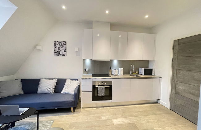 Remarkable 1-bed Apartment in Slough - Foto 1