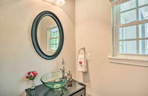 Helen Retreat with Hot Tub, 2 Mi to Downtown! - Foto 11