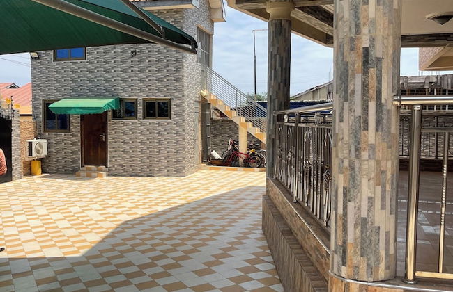 CRL Apartment 2 - Photo 20