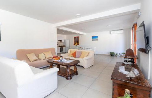 Gorgeous Home In Kula Norinska - Foto 4