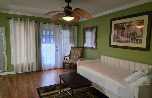 6BR in Suburban area close to Freeway and Galeria - Foto 75