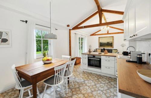 Idylisches Cottage mit Reh - Foto 1