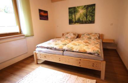 Idyllisches Häuschen im Grünen - Foto 5