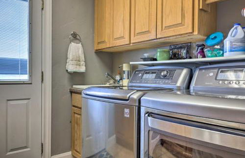 Extravagant 4,500 Sq Ft Home in Hill Country! - Photo 23