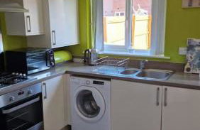 Well Furnished 3 Bedroom House in a cosy estate in Bolton - Foto 38